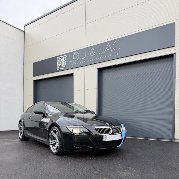 BMW M6 V10 (Nettoyage intérieur en Vaculuse Isle sur la Sorgue)